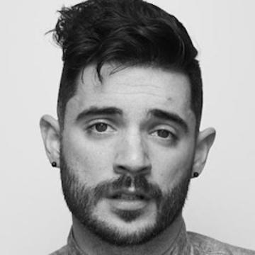 The 33-year old son of father (?) and mother(?) Jon Bellion in 2024 photo. Jon Bellion earned a  million dollar salary - leaving the net worth at 0.3 million in 2024