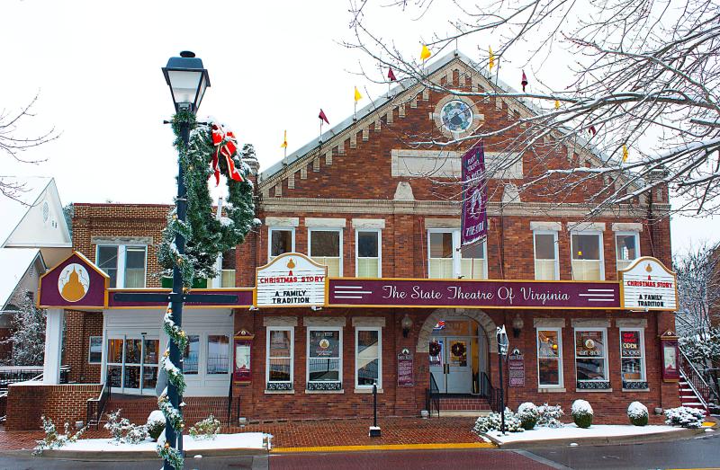 A classic small-town Christmas in Abingdon, VA