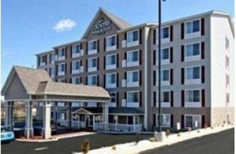 Country Inn & Suites – Wytheville