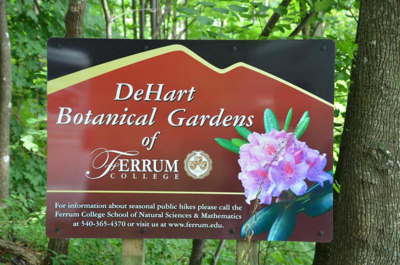 DeHart Botanical Gardens