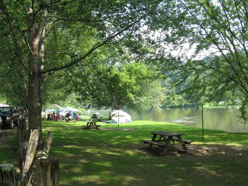 New River Campground – Canoeing & Kayaking