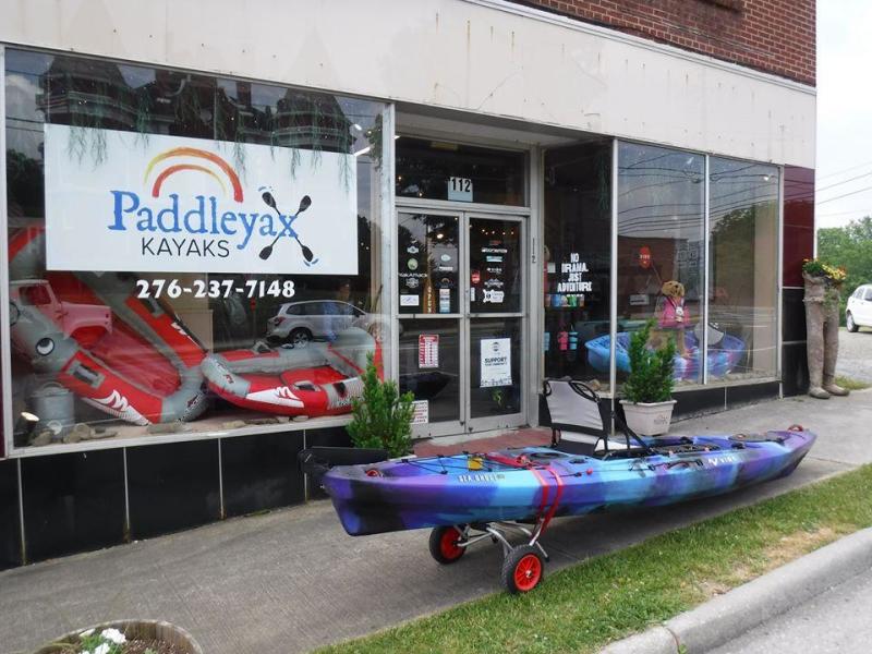 Paddle Yax Kayaks