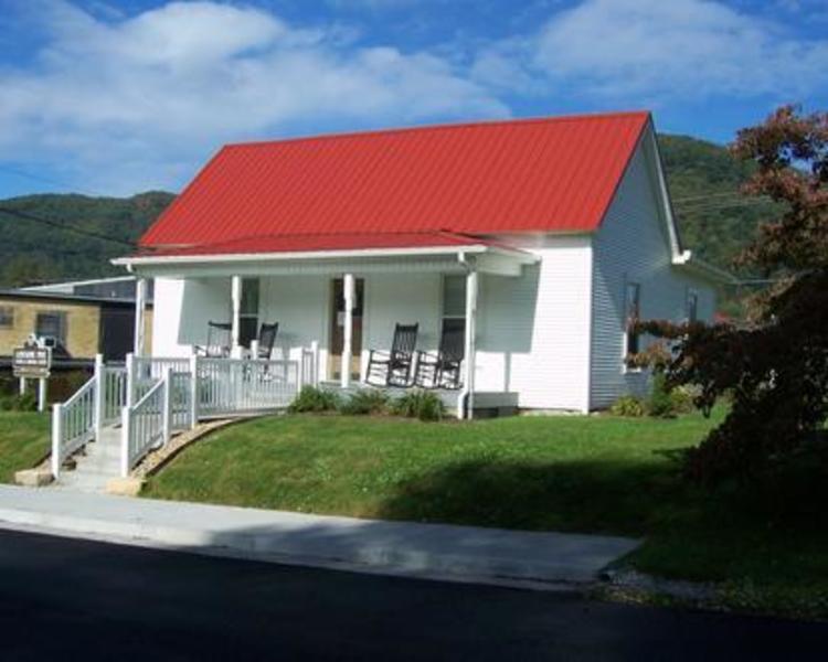 Lonesome Pine School & Heritage Center