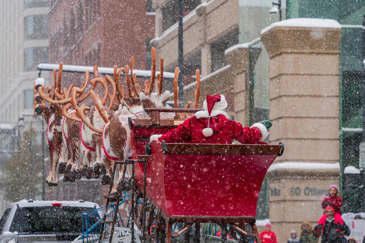 Grand Rapids Santa Parade 2024 Grand Rapids MI, 49503