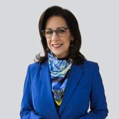 Eva Aguirre Cooper