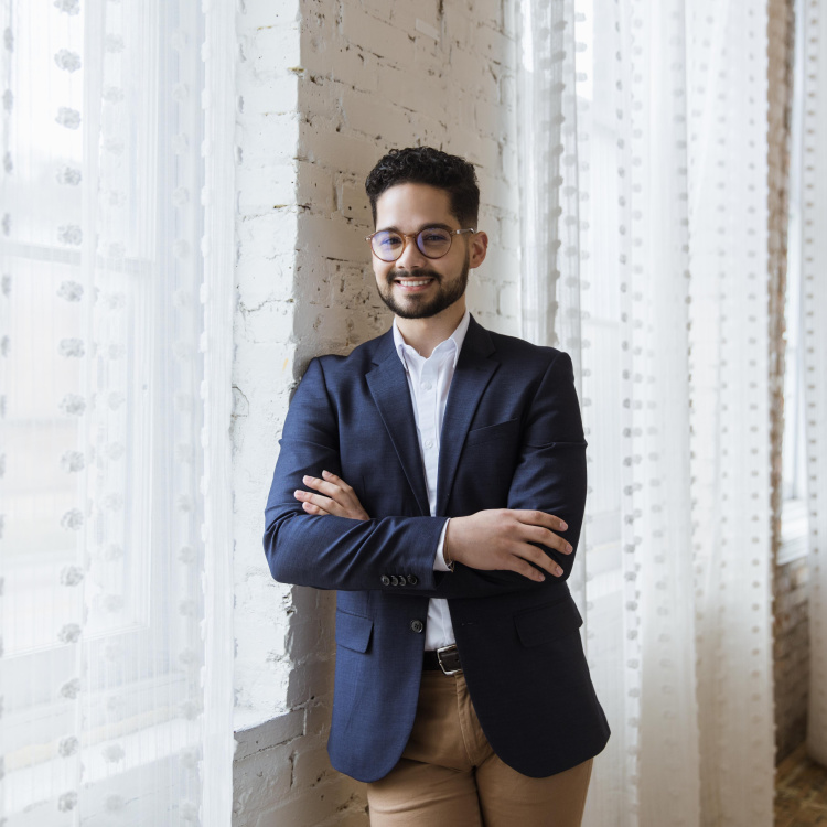 Carlos Lemagne, Convention Marketing & Editorial Manager