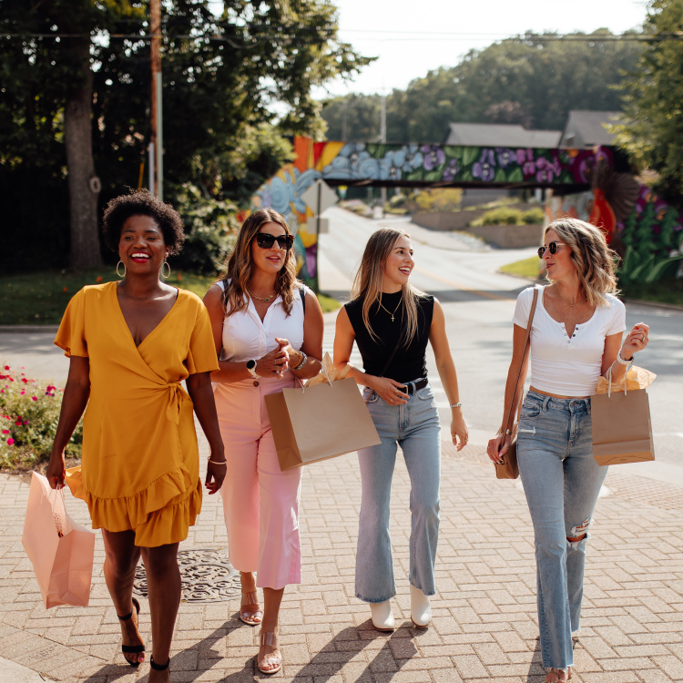 Social squad shopping in Ada, 2023