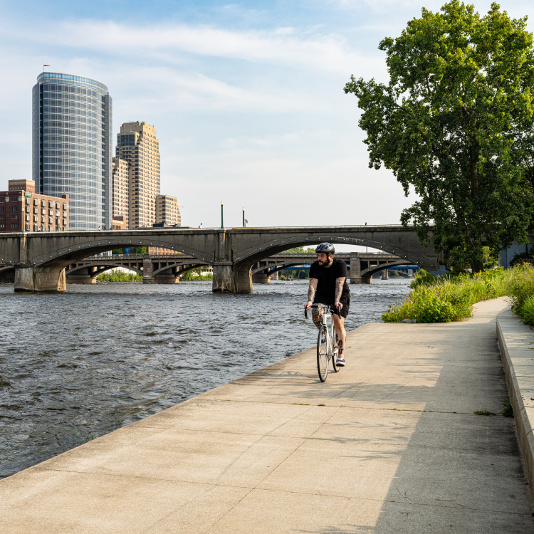 Biking by Ah-Nab-Awen Park