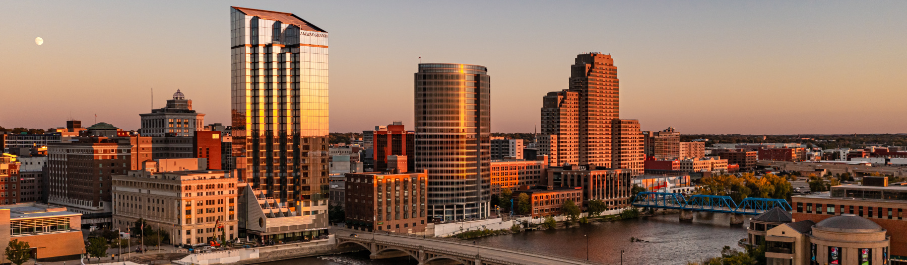 Grand rapids tourist attractions | Insiderpuj.com