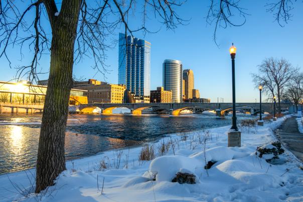 Winter skyline, featuring the river.