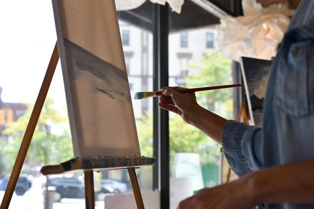 Brush Studio in GR. Hands-on Activity.