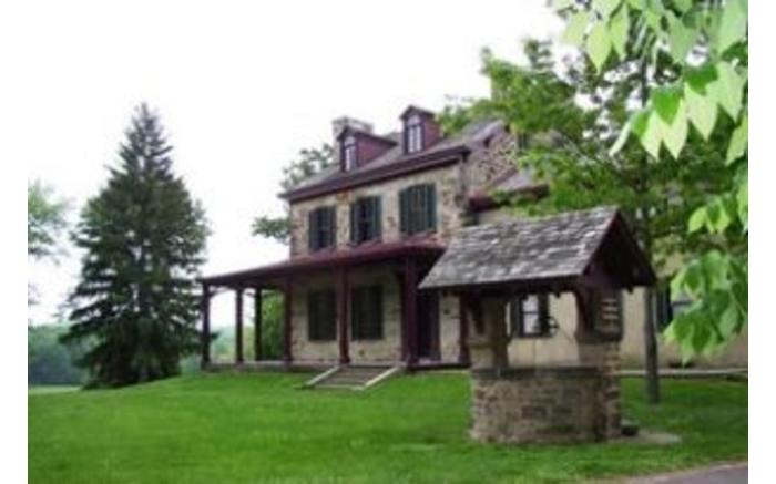 Gallatin House
