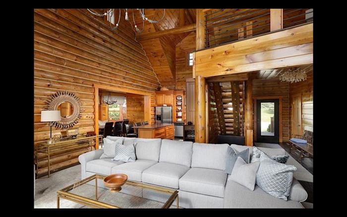 Froggy Top Lodge