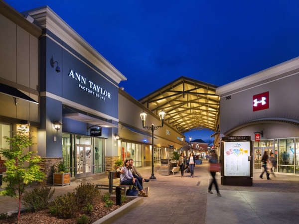 Asheville Outlets Asheville Nc S Official Travel Site