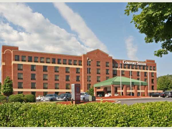 Comfort Suites Outlet Center Asheville Nc S Official Travel Site