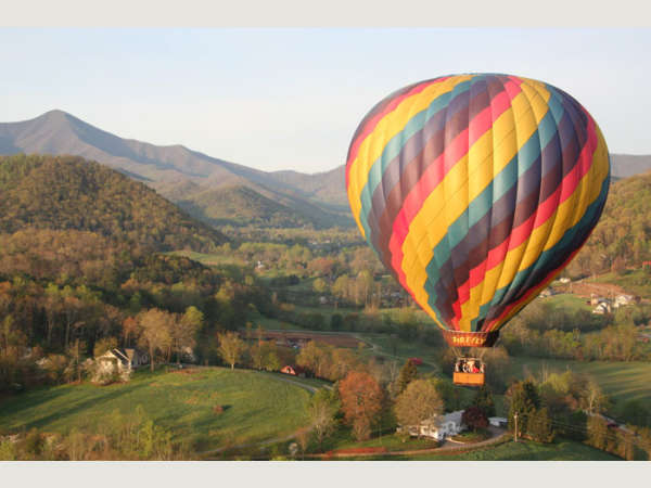 Asheville Hot Air Balloons Llc Asheville Nc S Official Travel Site