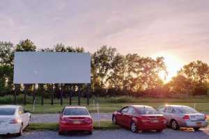 summer drive in movie long island