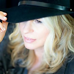 Vonda Shepard