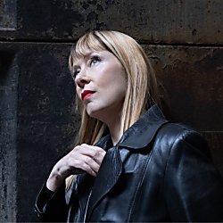 Suzanne Vega