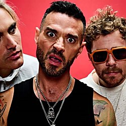 Busted vs McFly