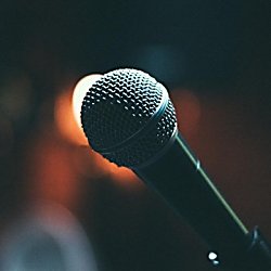 Bottomless Karaoke - Sing with Drag Queens!