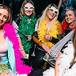 Drag Queen Extravaganza