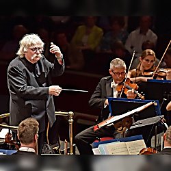 Sir Karl Jenkins conducts The Armed Man
