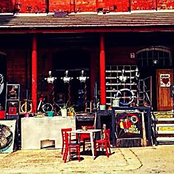 Red Brick Vintage