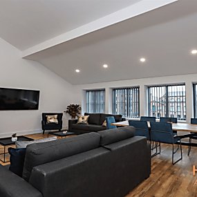 Happy Days Apartments