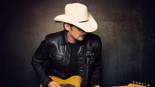 BRAD PAISLEY LIVE