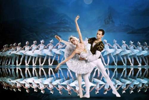Swan Lake by International Ballet Stars