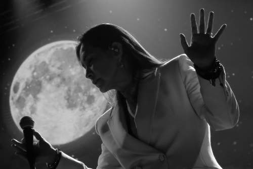 Ana Gabriel "Claro de Luna" Tour