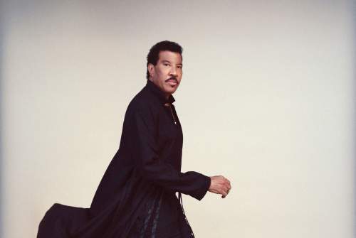 Lionel Richie - Say Hello To the Hits