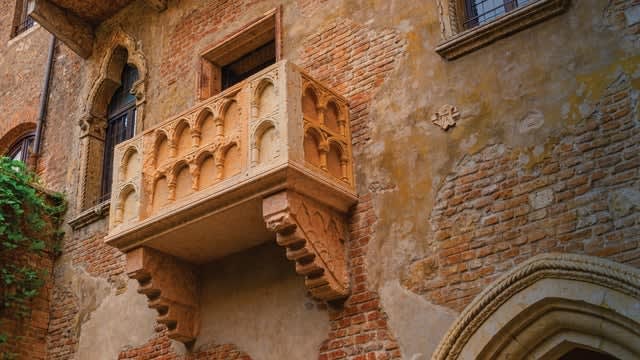 Rockford Symphony Orchestra: Love...It's Complicated