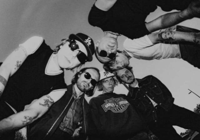 Cage The Elephant