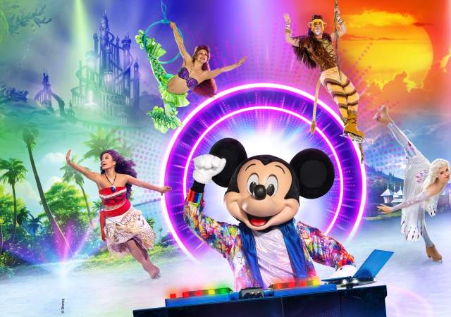 Disney On Ice presents Let's Dance!