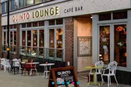 Quinto Lounge
