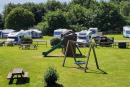 Pooh Cottage Holiday Park