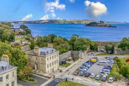 Admiral's House by Maison Pierre