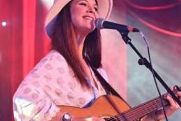 Sarah Yeo LIVE in concert at The Buttery Cafe & Riverside Gardens