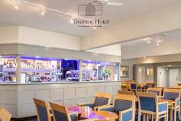 Tiverton Hotel Lounge and Venue