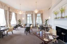 Dining at Victoria Hotel