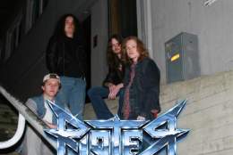 GRUSOM BOOKING: RIOTER + AUTONOMIE (SUPP.) // THRASH METAL Ordinær