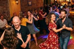 Salsa & Bachata på Bryggerikjeller
