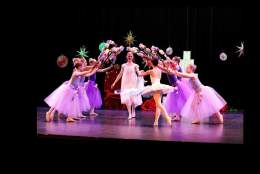 Ballettskole Svanesjøen presenterer: Nøtteknekkeren