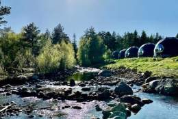 Brokkestøylen Glamping & Glass Café