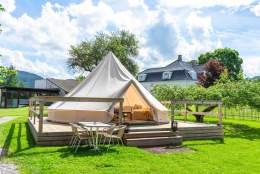 Glamping på Thorbjørnrud Hotell