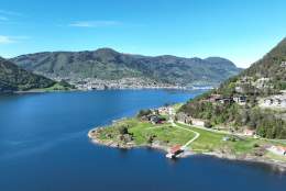 Kjørnes Camping & Fjordhytter