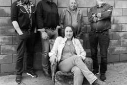 Sølvi Bakken og Juliane Sindland med Remember Band