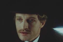 Filmvisning Mysterier (1978) med matservering